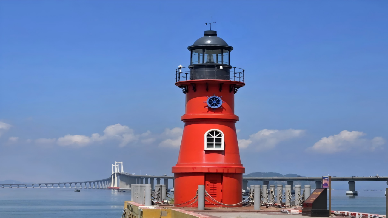 长尾灯码头(1) 长尾灯码头(1)